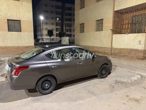 نيسان صنى 2026 أبيض مستعملة للبيع - 2