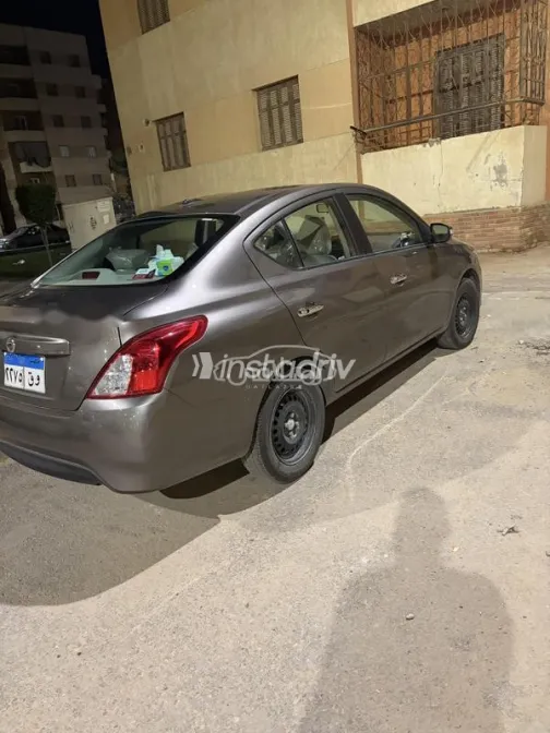 نيسان صنى 2026 أبيض مستعملة للبيع - 3