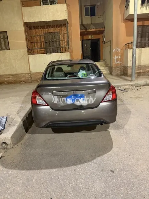 نيسان صنى 2026 أبيض مستعملة للبيع - 4