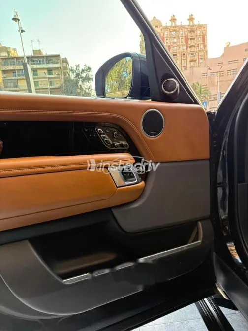Land Rover Range Rover Vogue 2020 Black Used for Sale - 7