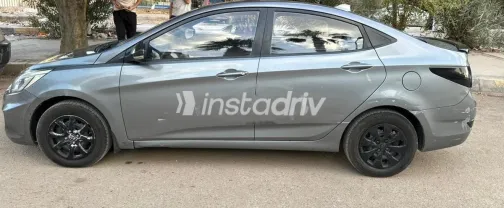 هيونداي اكسنت RB 2015 رمادي مستعملة للبيع - 5