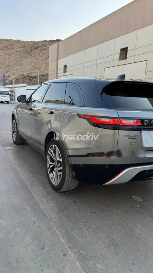 لاند روفر رنج روفر 2020 بترولي مستعملة للبيع - 2