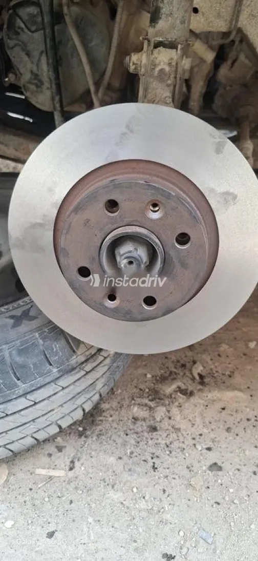 Renault Logan 2010 Silver Used for Sale - 1