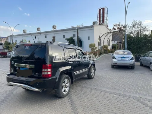 Jeep Cherokee 2009 Black Used for Sale - 4