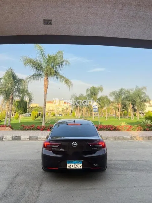 Opel Insignia 2018 White Used for Sale - 2