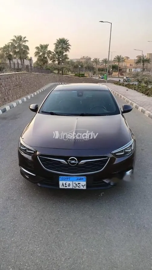 Opel Insignia 2018 White Used for Sale - 9