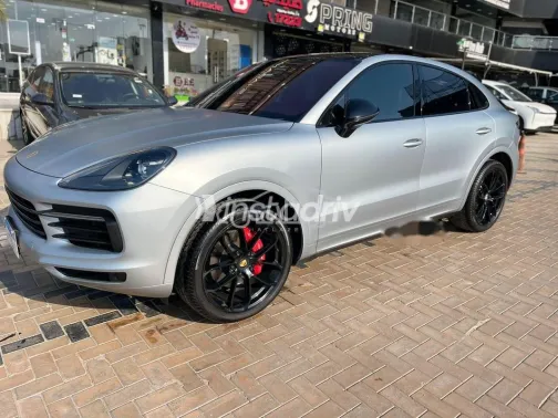 Porsche Cayenne S 2022 Silver Used for Sale - 1