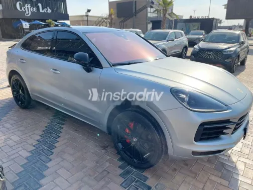 Porsche Cayenne S 2022 Silver Used for Sale - 2
