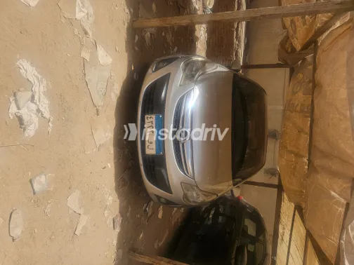 اوبل كورسا 2013 أبيض مستعملة للبيع - 5