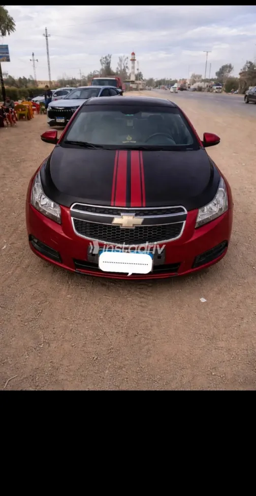 شيفروليه كروز 2015 أبيض مستعملة للبيع - 2