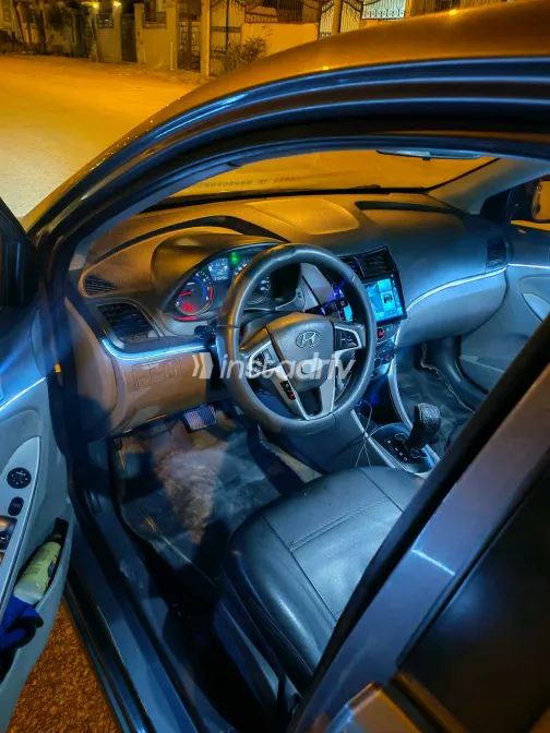 Hyundai Accent RB 2015 White Used for Sale - 9