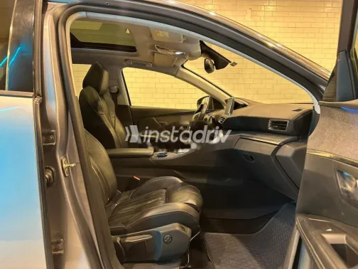 بيجو 3008 2020 فضي مستعملة للبيع - 5