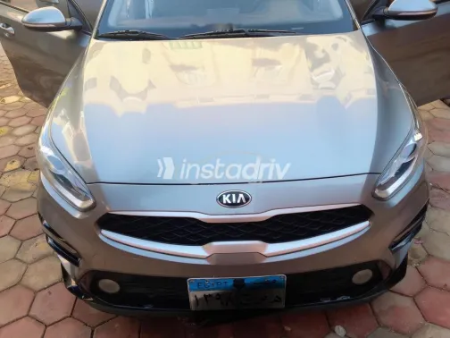 كيا جراند سيراتو 2020 أبيض مستعملة للبيع - 5