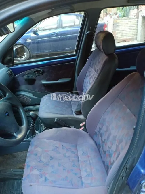 فيات سينا 2001 أزرق مستعملة للبيع - 10