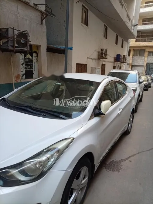 Hyundai Elantra MD 2012 White Used for Sale - 9