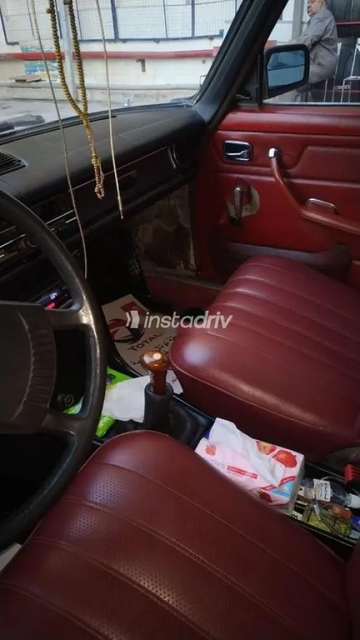 مرسيدس 200 1976 فضي مستعملة للبيع - 8