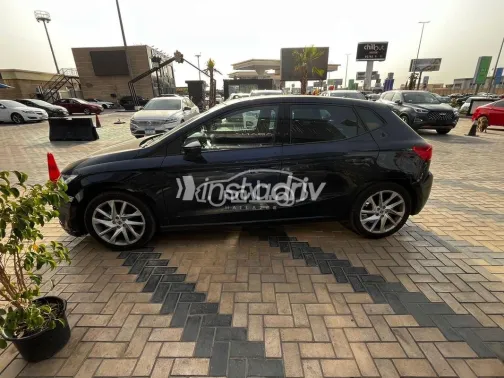 سيات ابيزا 2022 أبيض مستعملة للبيع - 6