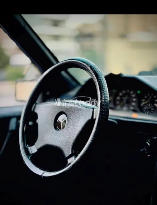 Mercedes E 200 1988 Silver Used for Sale - 6