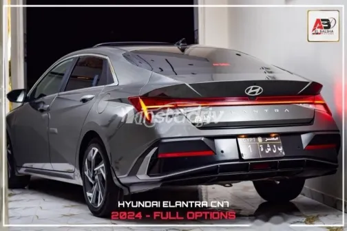 Hyundai Elantra 2024 Gray Used for Sale - 2