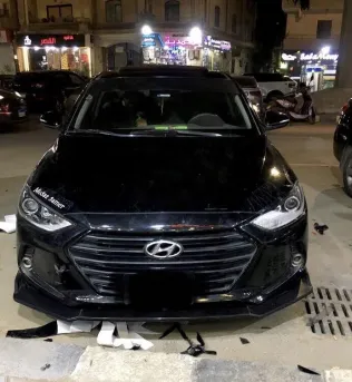 هيونداي إلنترا اى دى 2019 أبيض مستعملة للبيع