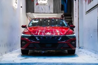 هيونداي إلنترا 2024 أحمر مستعملة للبيع