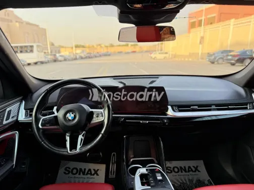 بي ام دبليو X1 2024 أبيض مستعملة للبيع - 5