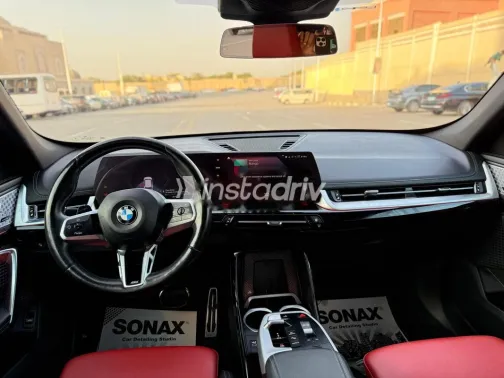 بي ام دبليو X1 2024 أبيض مستعملة للبيع - 8