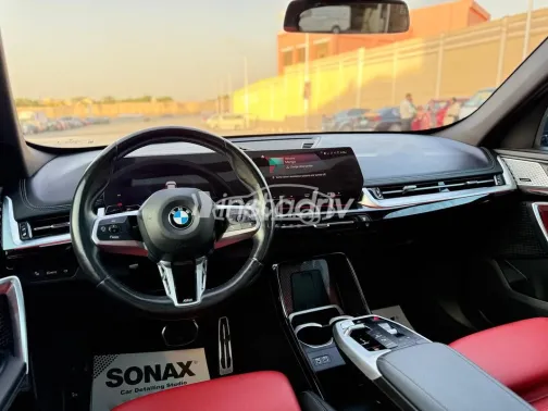 بي ام دبليو X1 2024 أبيض مستعملة للبيع - 9