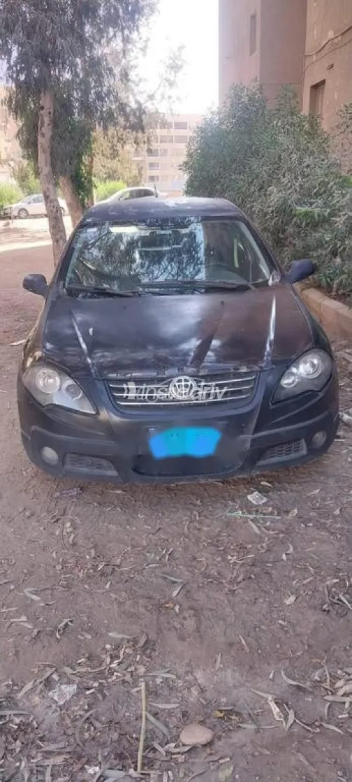 بريليانس FRV 2012 أسود مستعملة للبيع - 3