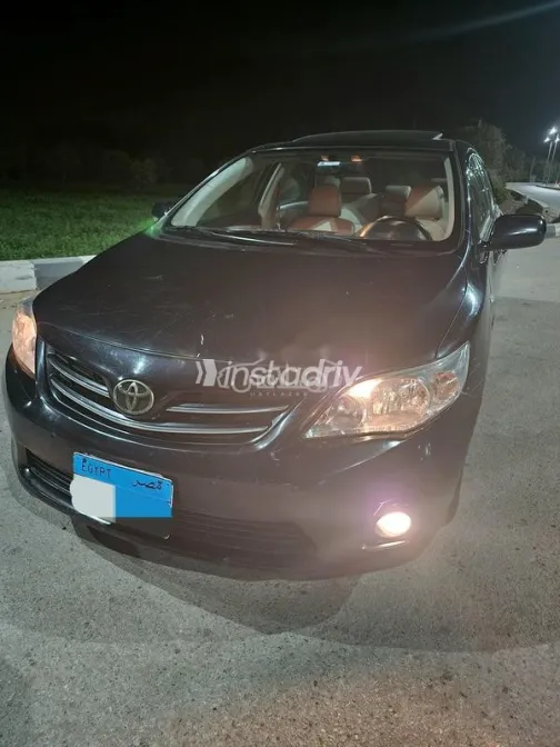 تويوتا كورولا 2013 أسود مستعملة للبيع - 6