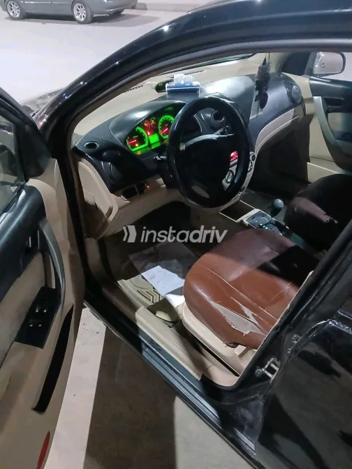 Chevrolet Aveo 2014 White Used for Sale - 3