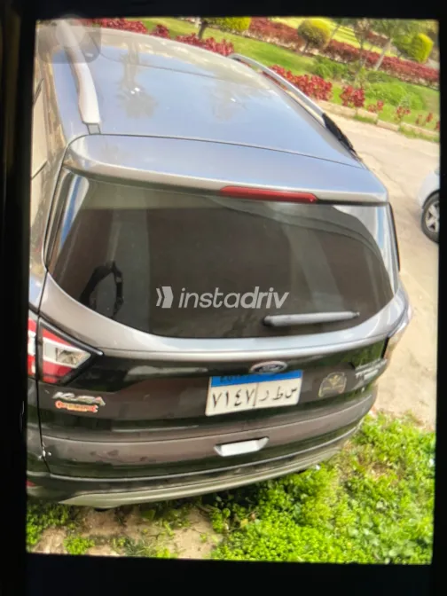 Ford Kuga 2017 White Used for Sale - 5