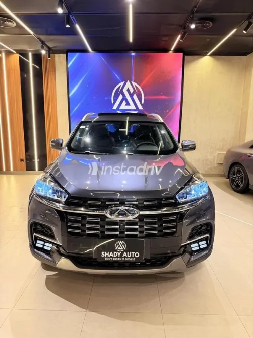 Chery Tiggo 8 2024 Gray Used for Sale - 2