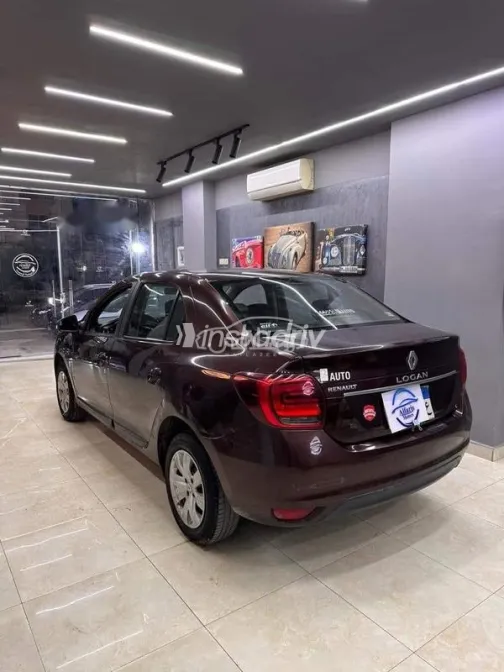 رينو لوجان 2018 أبيض مستعملة للبيع - 3