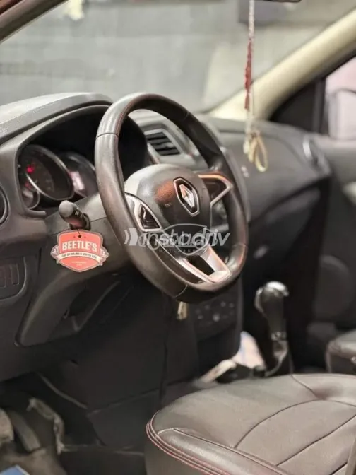 رينو لوجان 2018 أبيض مستعملة للبيع - 4