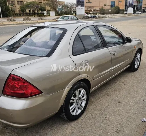 رينو سكالا 2011 برونزي مستعملة للبيع - 2