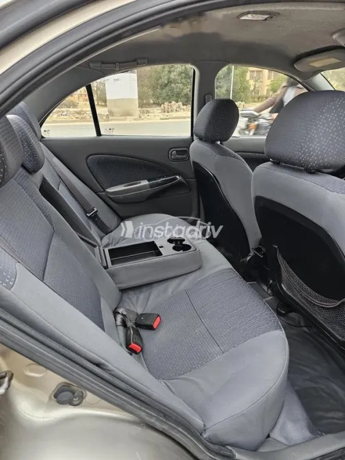 رينو سكالا 2011 برونزي مستعملة للبيع - 6