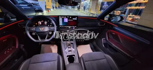 Cupra Leon 2026 Gray Used for Sale - 7