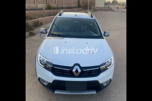Renault Sandero Step Way 2022 White Used for Sale - 3