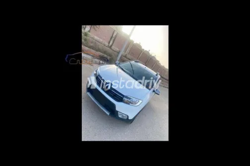 Renault Sandero Step Way 2022 White Used for Sale - 4