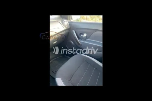 Renault Sandero Step Way 2022 White Used for Sale - 8