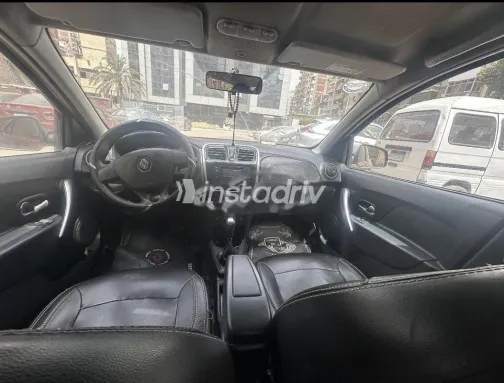 رينو لوجان 2016 أحمر مستعملة للبيع - 5