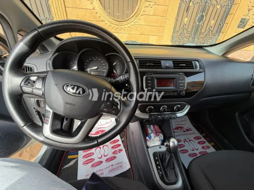 Kia Rio 2017 White Used for Sale - 6