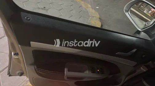 سكودا اوكتافيا 2010 أبيض مستعملة للبيع - 5