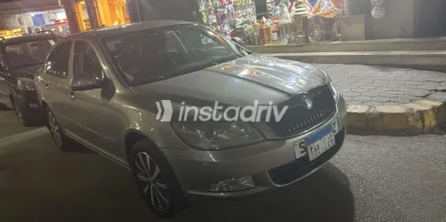 سكودا اوكتافيا 2010 أبيض مستعملة للبيع - 6