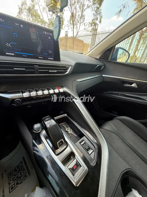 بيجو 3008 2022 أبيض مستعملة للبيع - 5