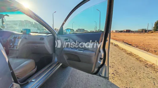 اسبيرانزا A516 2011 أبيض مستعملة للبيع - 2