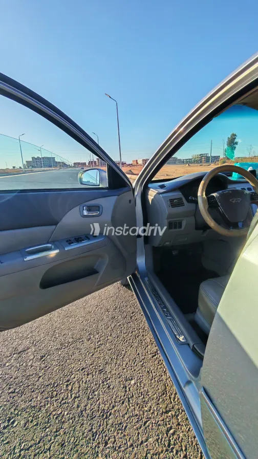 اسبيرانزا A516 2011 أبيض مستعملة للبيع - 7