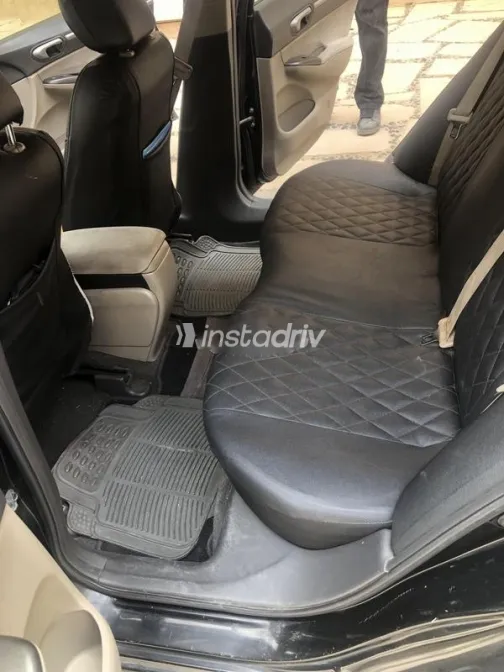 Honda Civic 2010 Black Used for Sale - 10