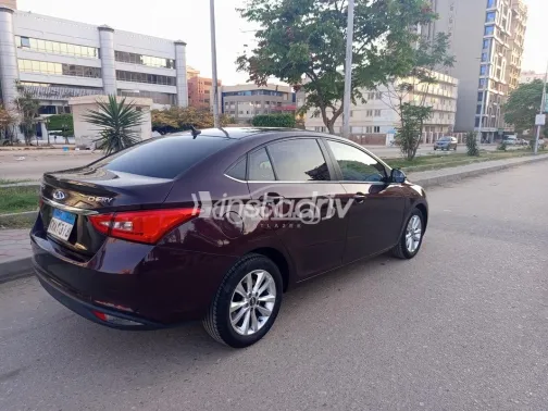 شيرى اريزو 5 2025 أبيض مستعملة للبيع - 2